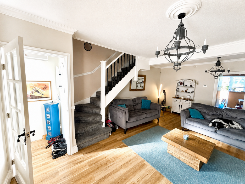 House in Cardiff, Pen-y-graig - View 6