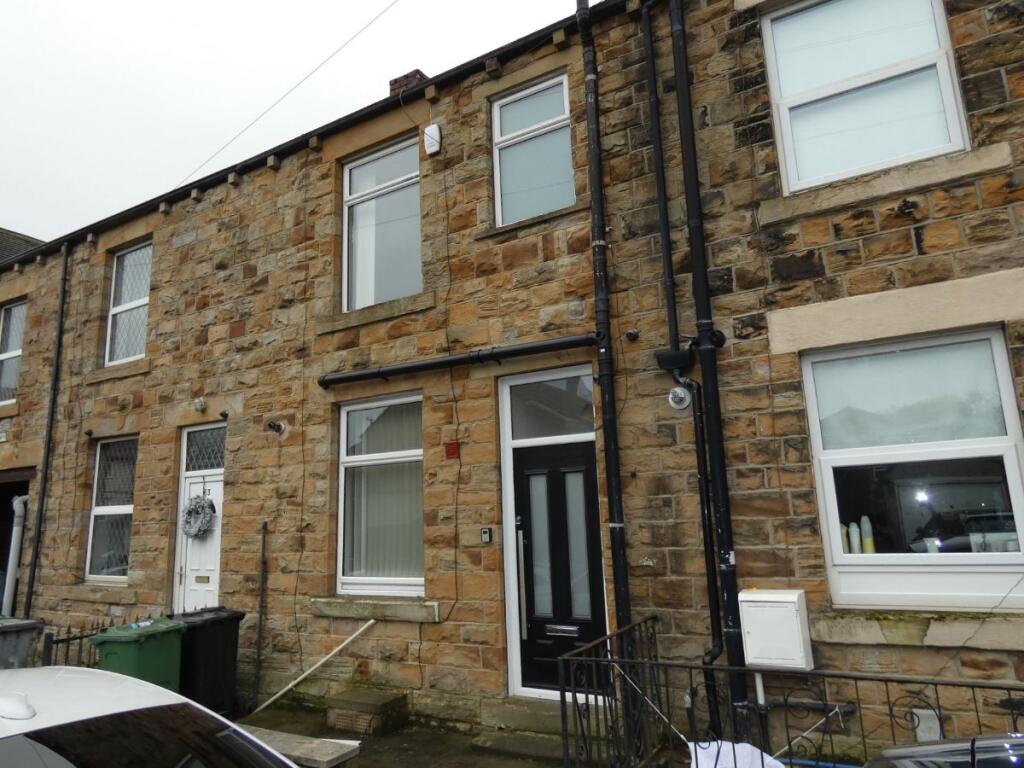 Main image of property: Carlinghow Lane, Batley