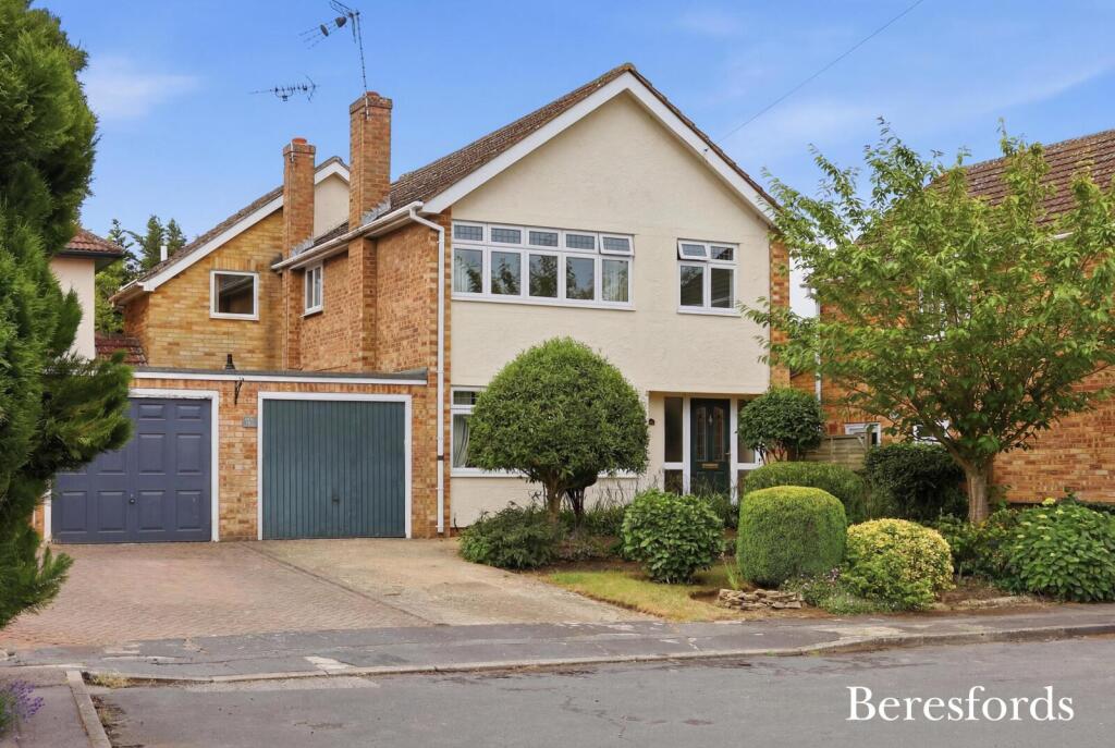 Main image of property: Chestnut Grove, Braintree, CM7