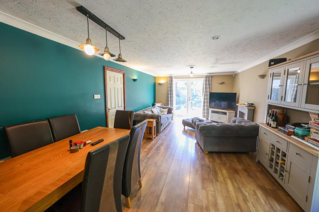 Penhaligon Way, St Austell, PL25 photo 3