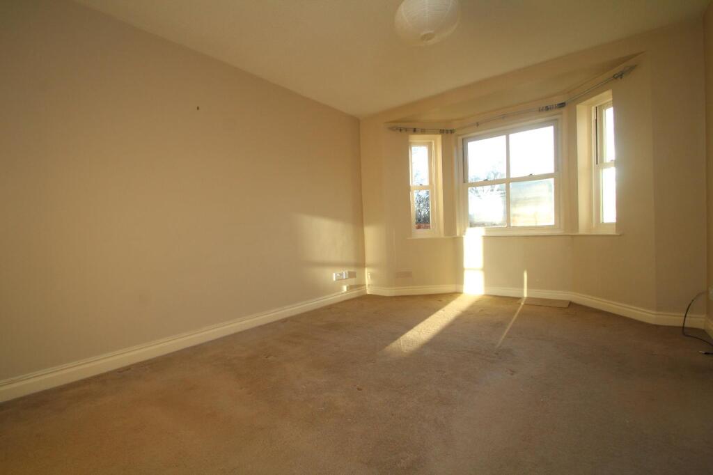 Apartment in Leeds, Boston Spa - View 5