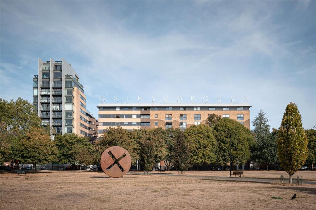 Apartment in London - View 3