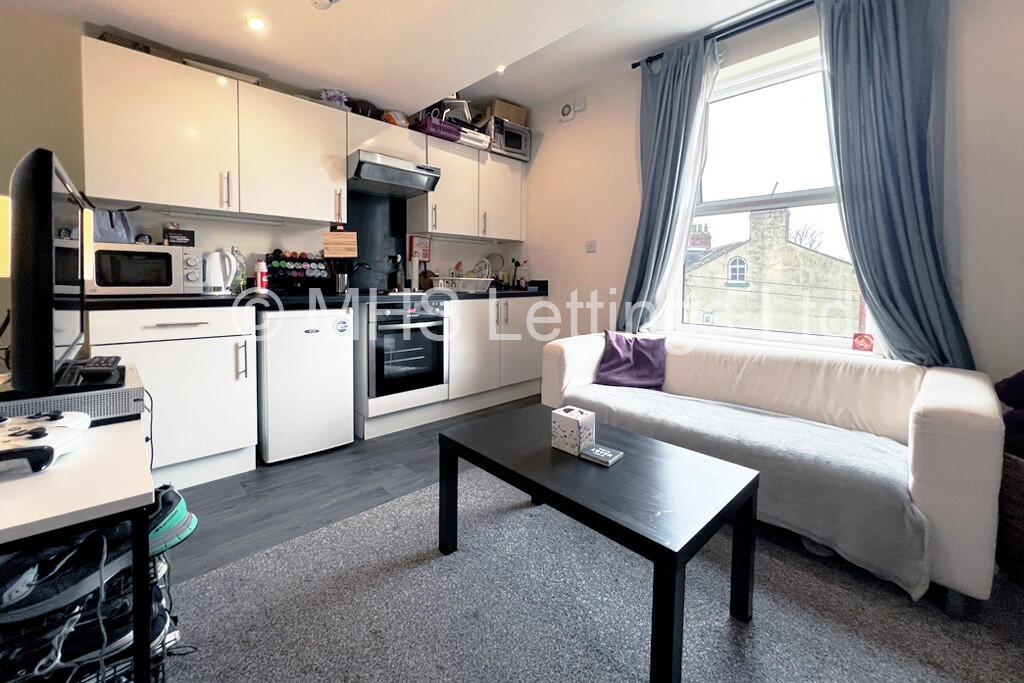 Main image of property: Studio 6, 4 Midland Road, Leeds, LS6 1BQ