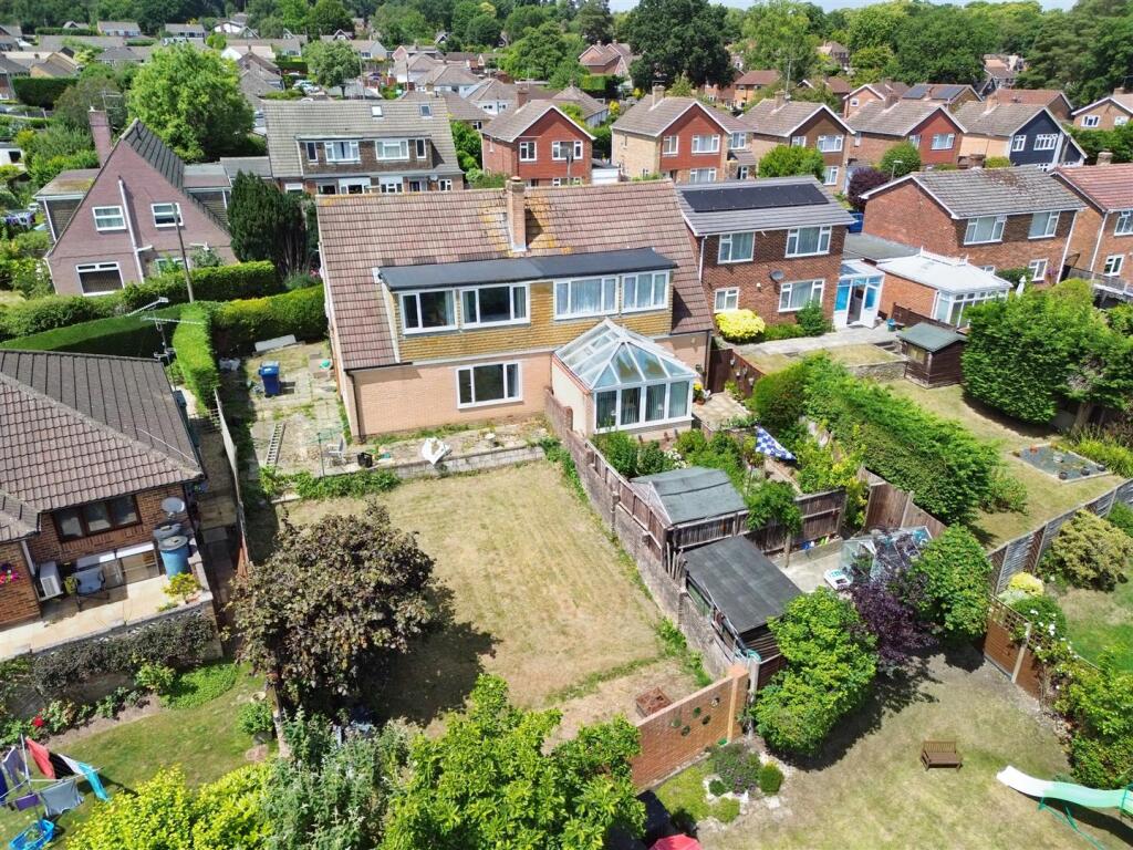 House in Waverley, Weybourne, Farnham - View 3