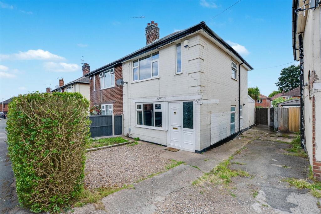 3-bed semi-detached on Harris Road, Chilwell, £220,000