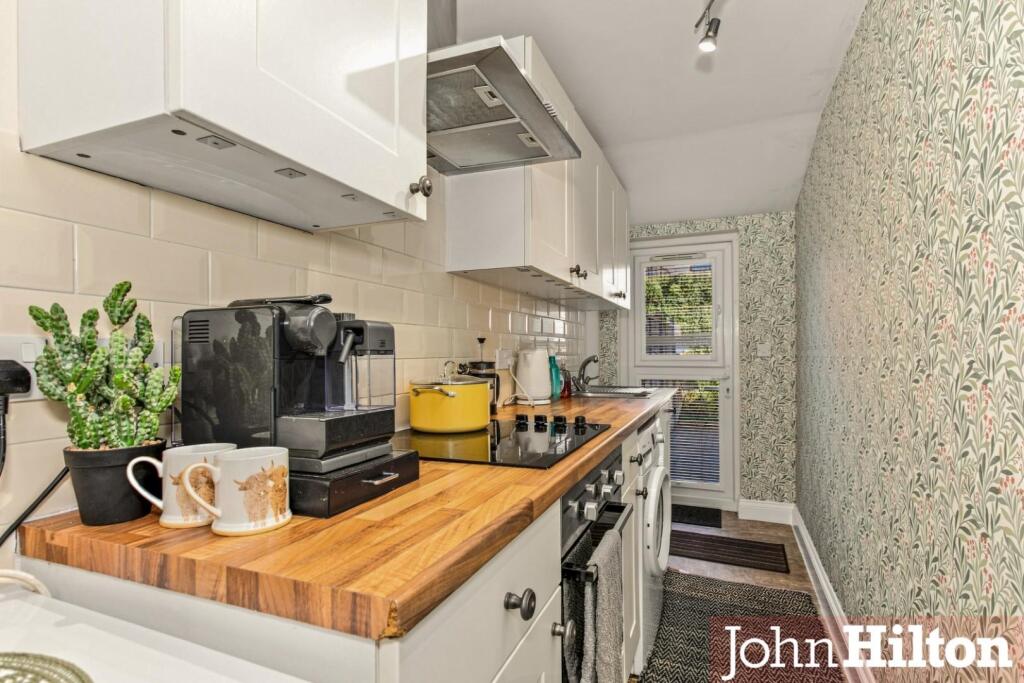 Apartment in Brighton - View 5