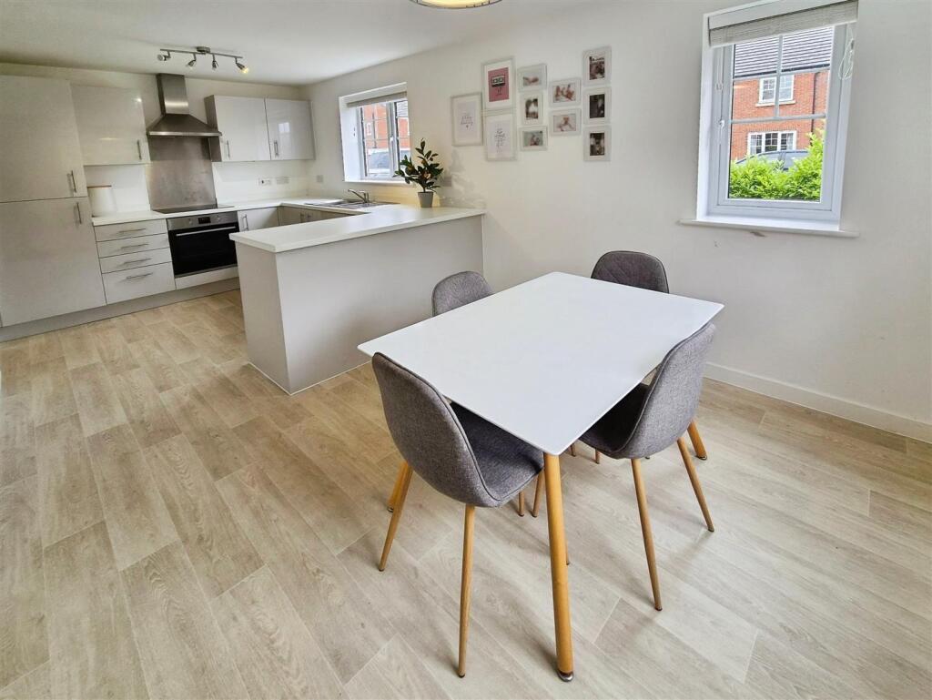 Larch Drive, Sandbach - More