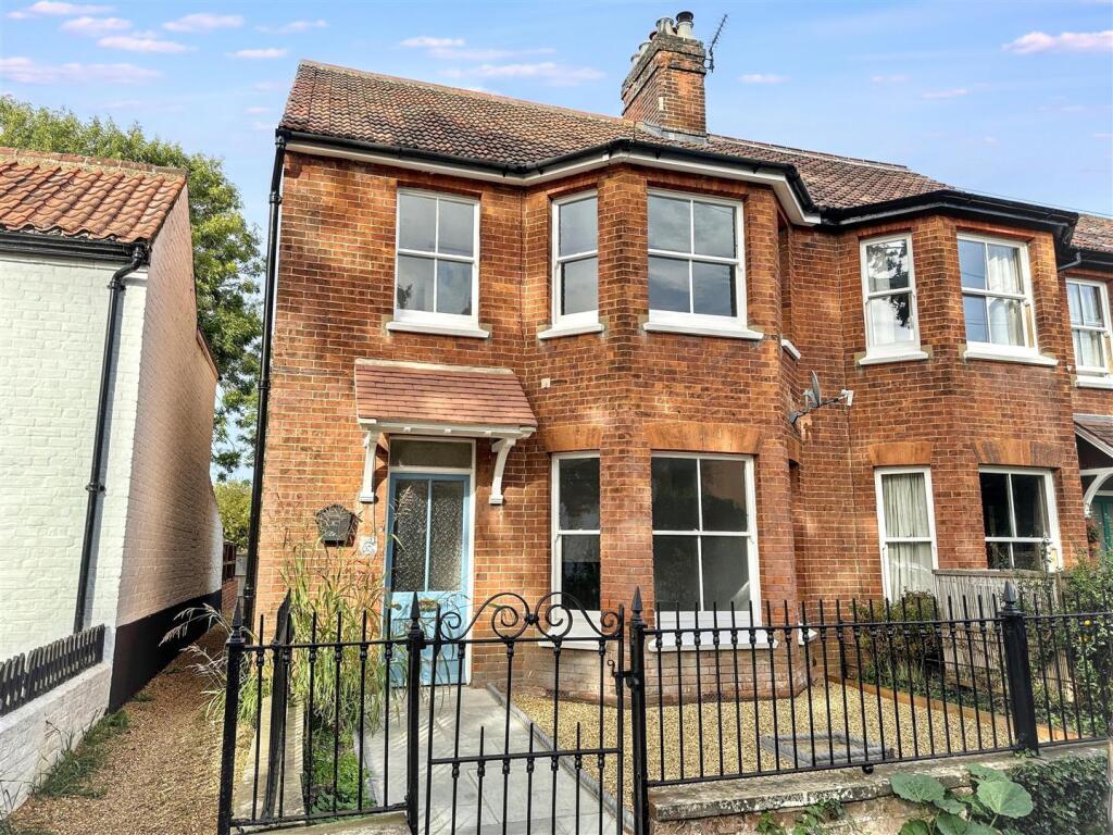 Main image of property: Bure Way, Aylsham, Norwich