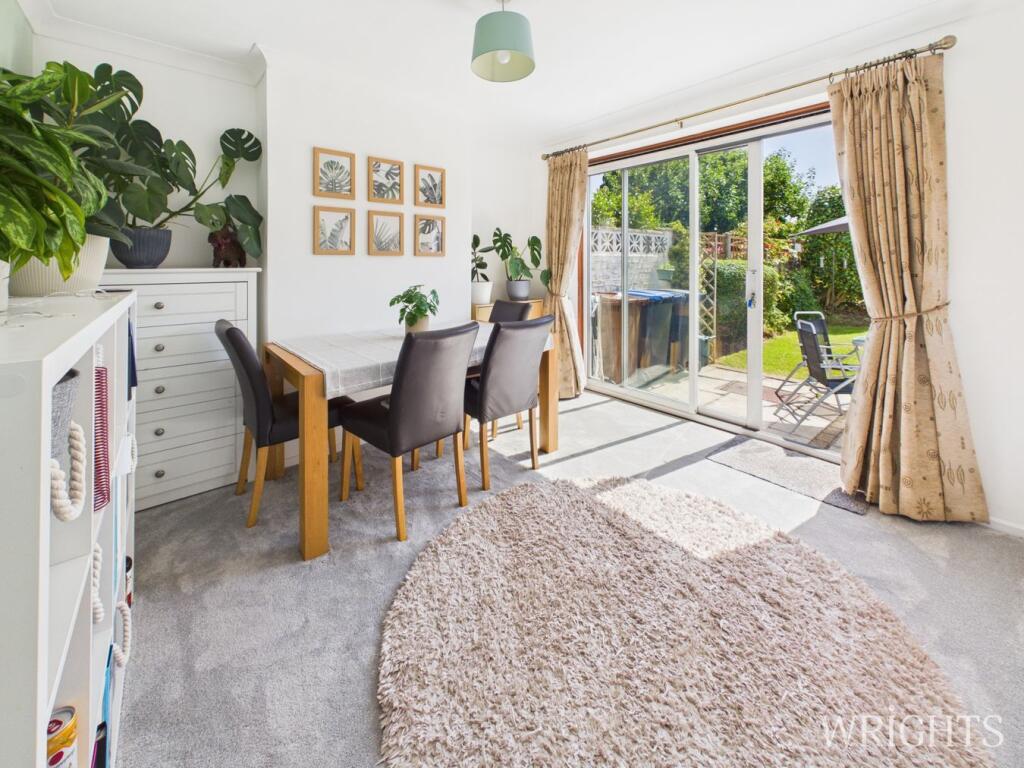 House in Hatfield, Birchwood - View 3