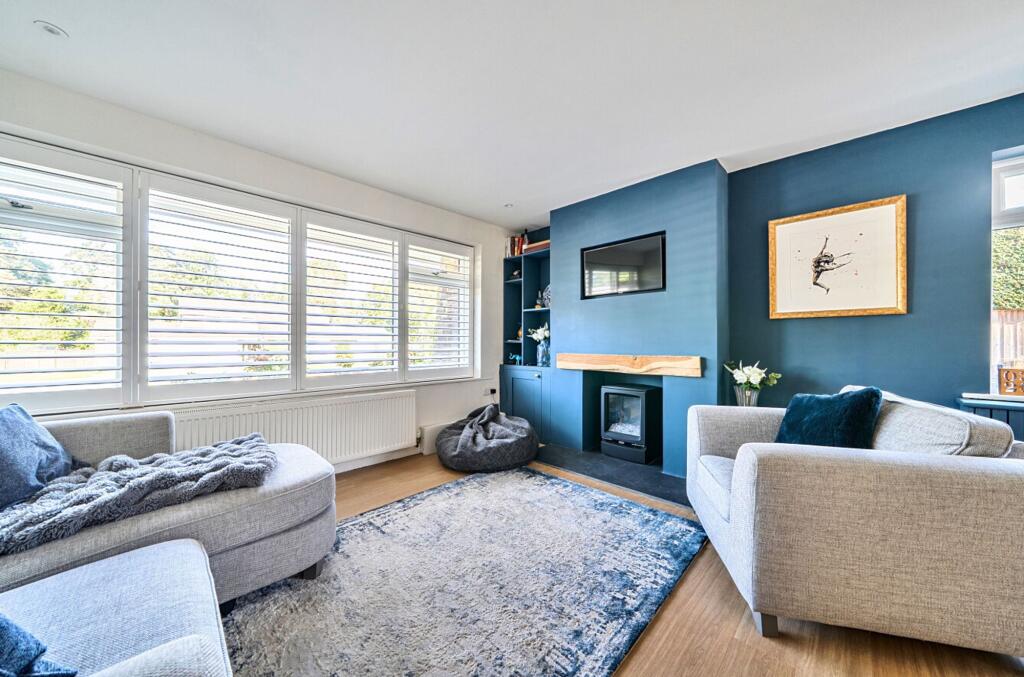 House in Chichester, Plaistow - More