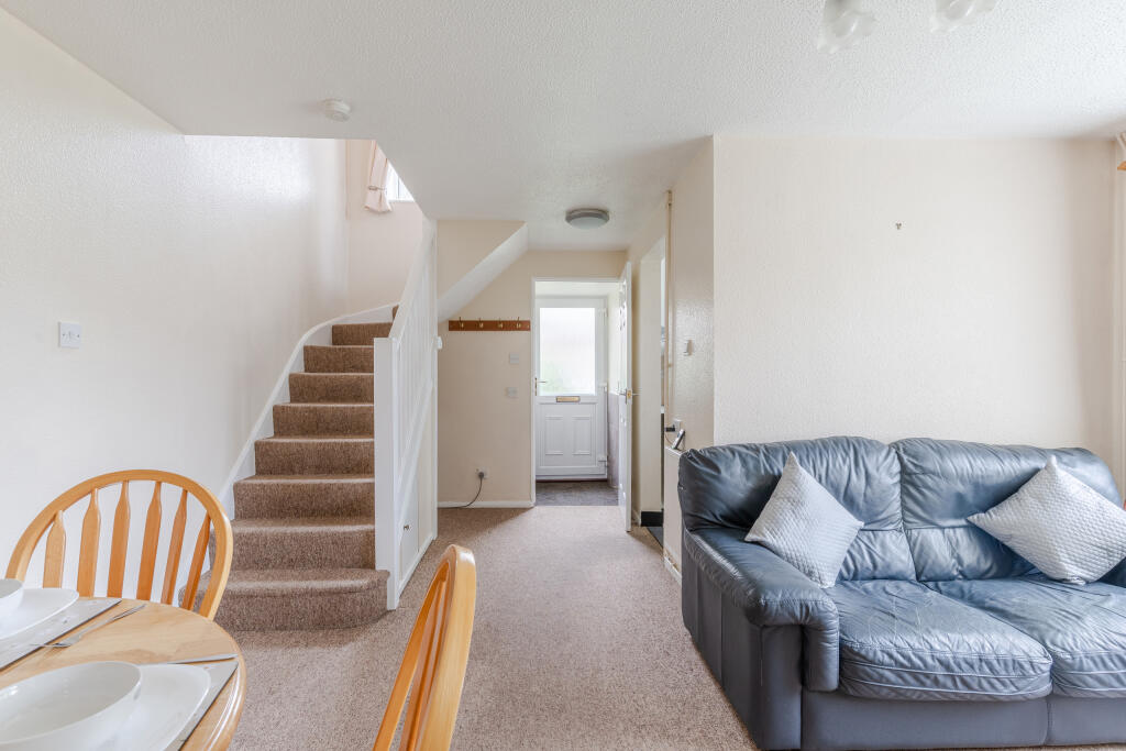 Courtlands, Bradley Stoke, Bristol, Gloucestershire photo 4