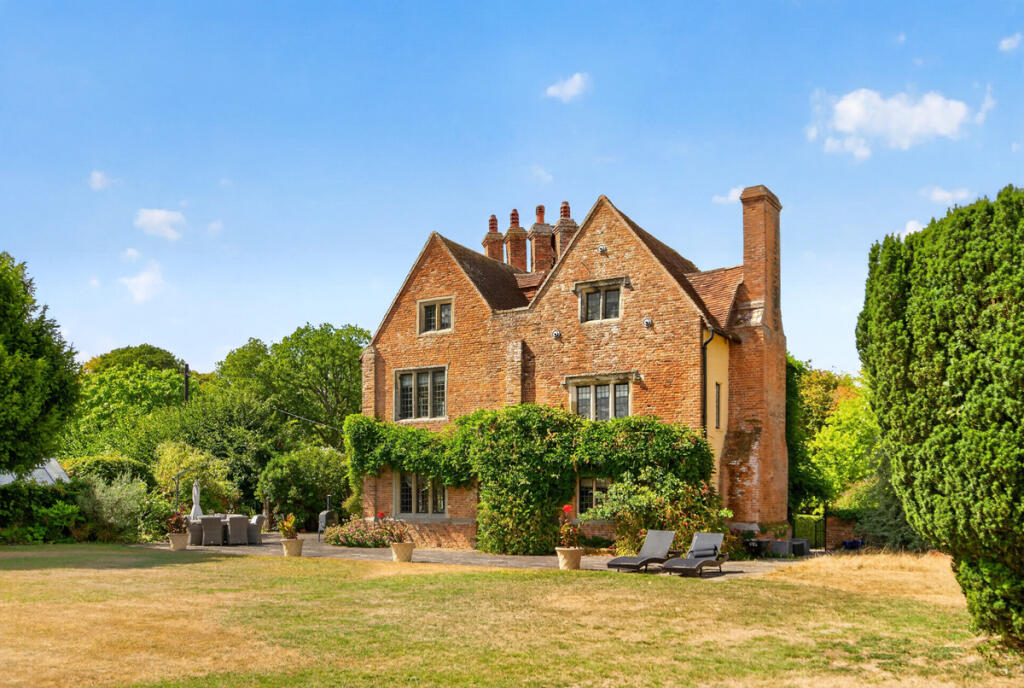 Main image of property: Church Lane Baughurst Tadley Hampshire, RG26 5LA