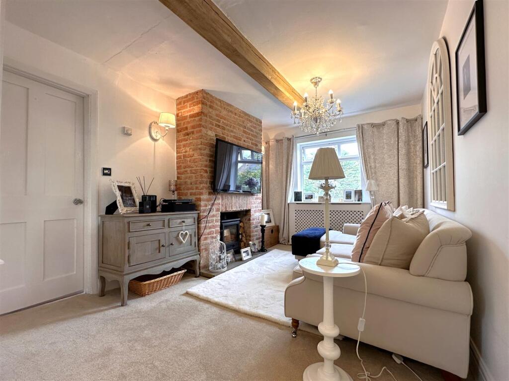 Weaver Cottage, Palmer Road, Sutton-On-Trent, Newark - View 4