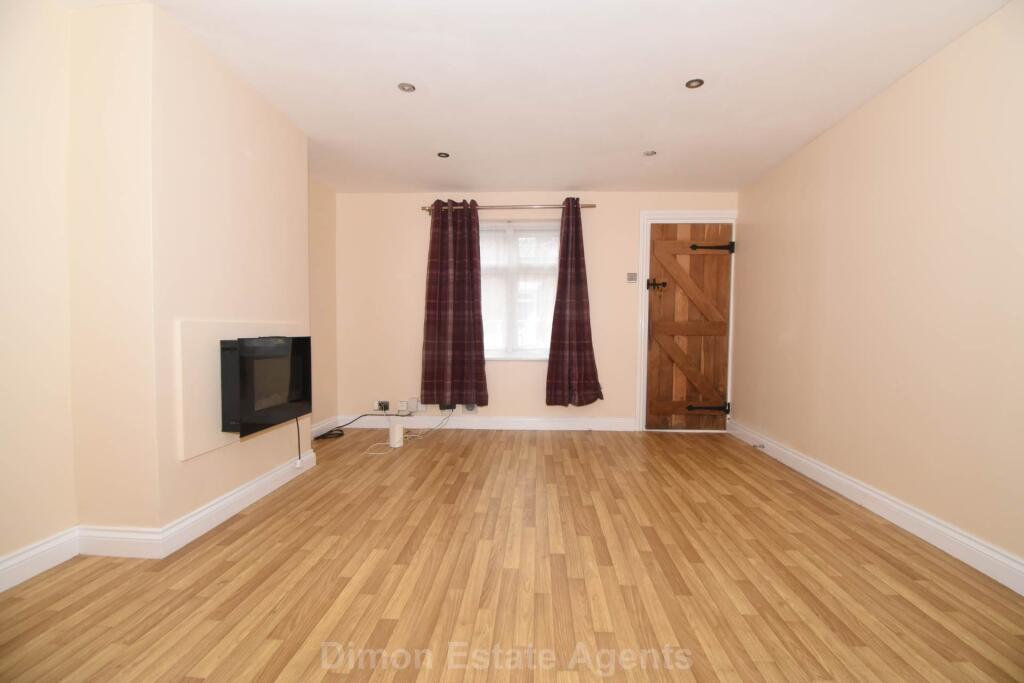 Clayhall Road, Alverstoke photo 2