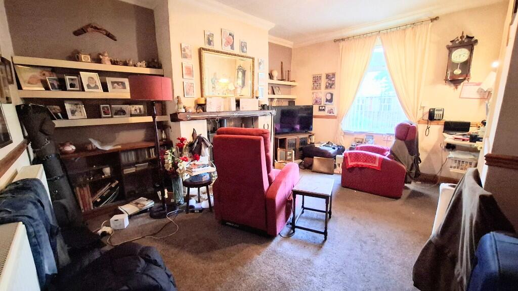 22 Manchester Road, Greenfield photo 2