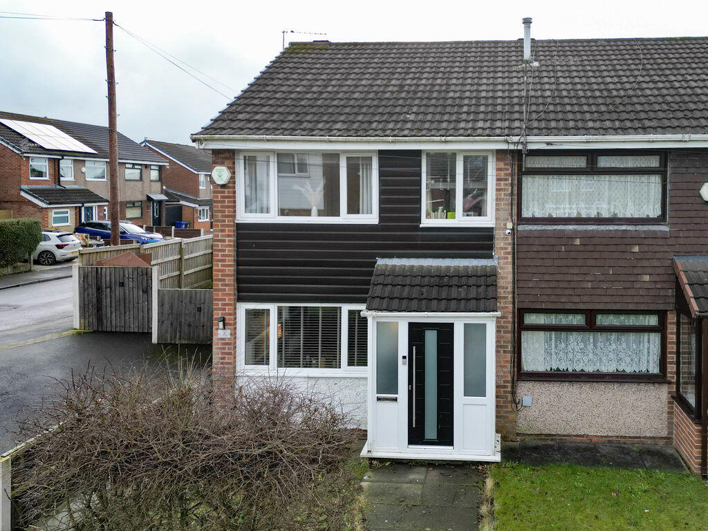 Main image of property: Yeomans Close, Milnrow, OL16 3UP