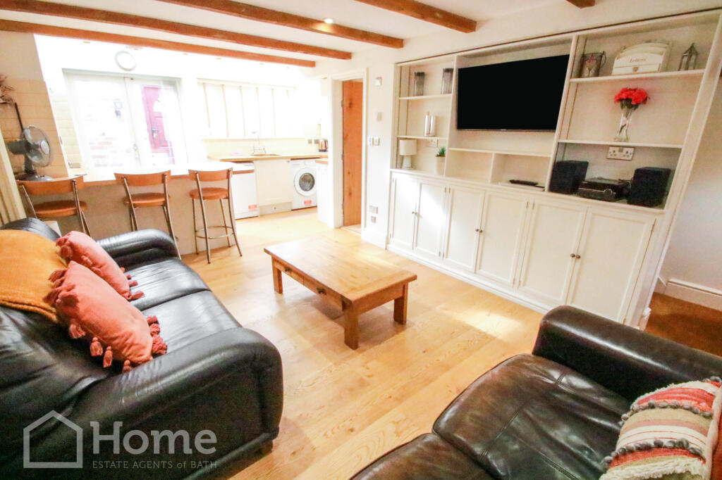 House in Swindon - View 3