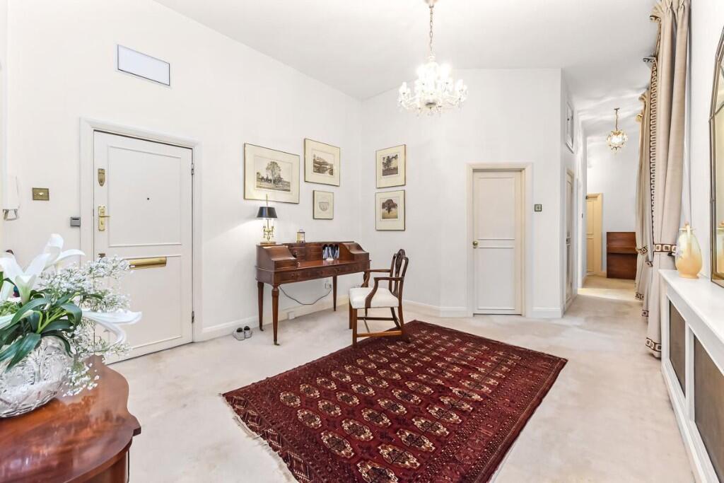 Main image of property: Hanover Gate Mansions, Park Road, London, NW1