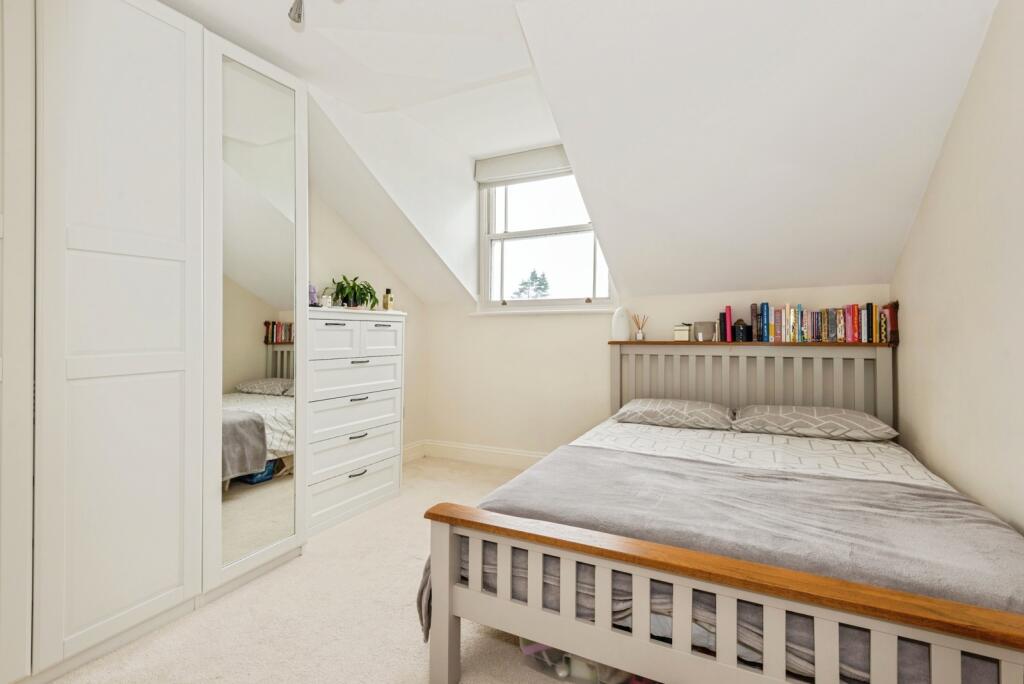 Apartment in Reigate and Banstead, Earlswood - View 5