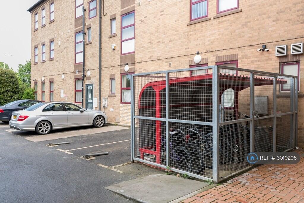 Property photo 8