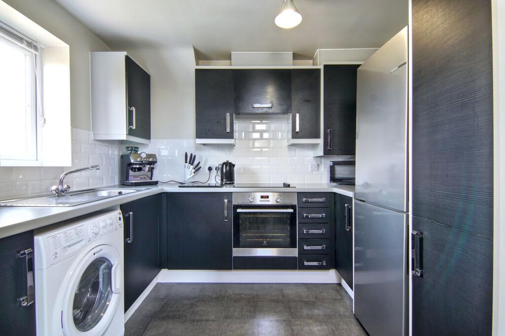 Apartment in Coventry, West Midlands - View 2