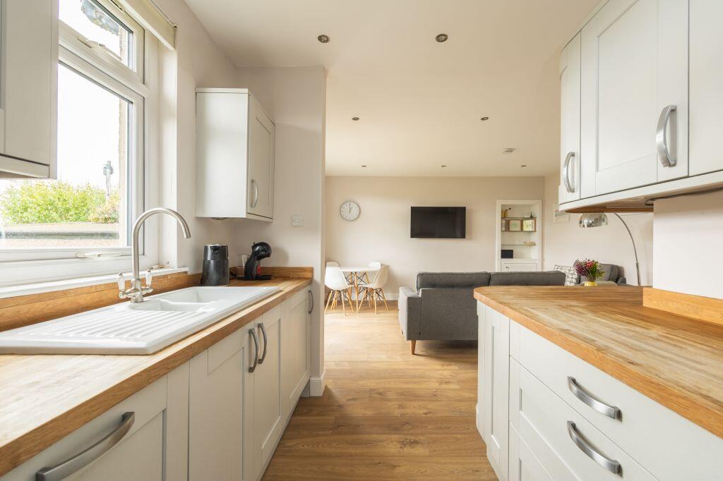 39 Pearce Avenue, Edinburgh, EH12 8SW - View 4