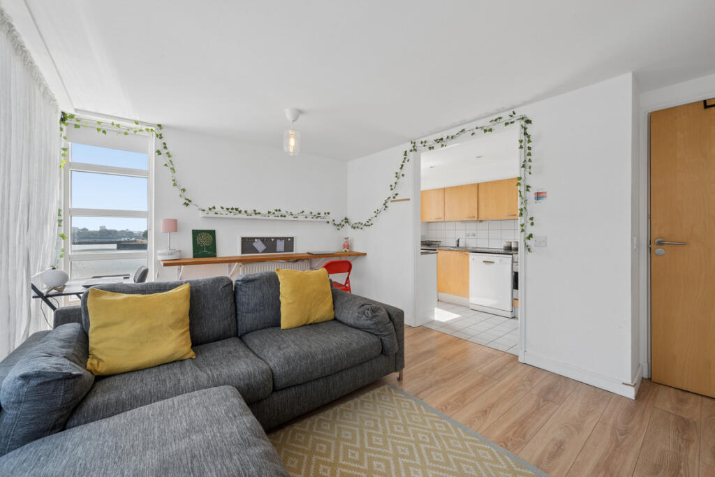 Apartment in Liverpool - View 4