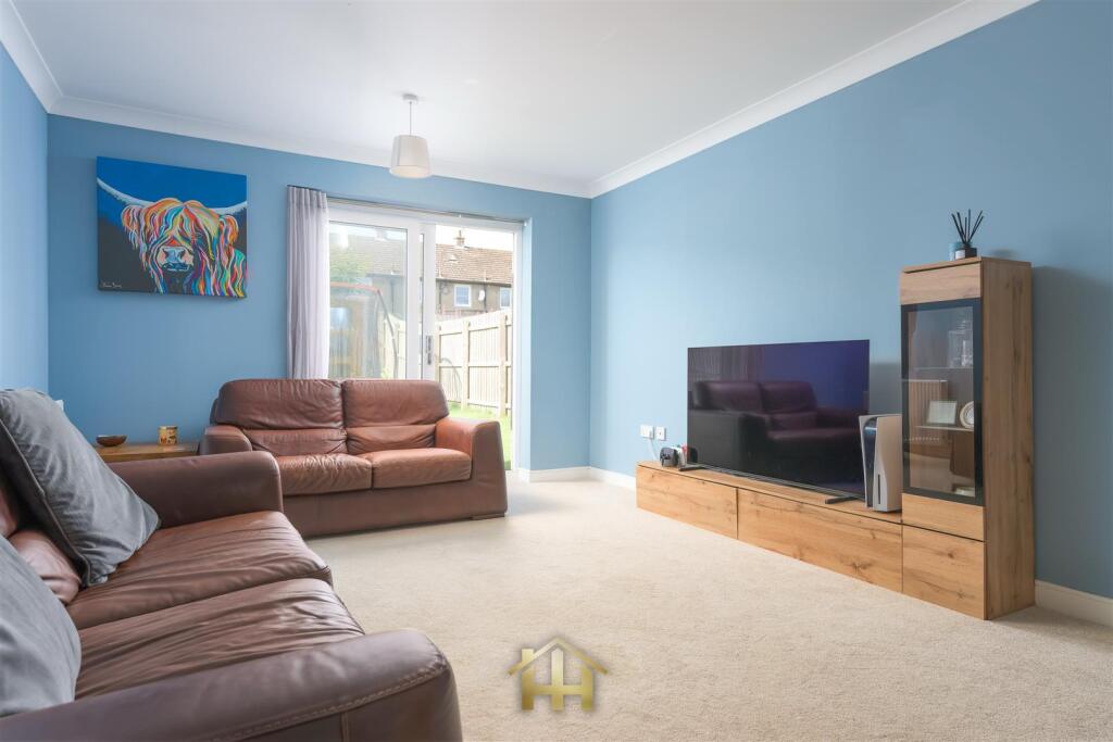 House in Dundee, Trottick - More