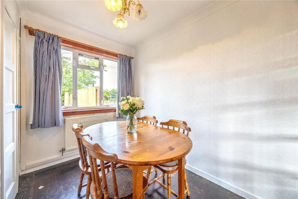 Mariner Road, Camelon, Falkirk, Stirlingshire, FK1 photo 4