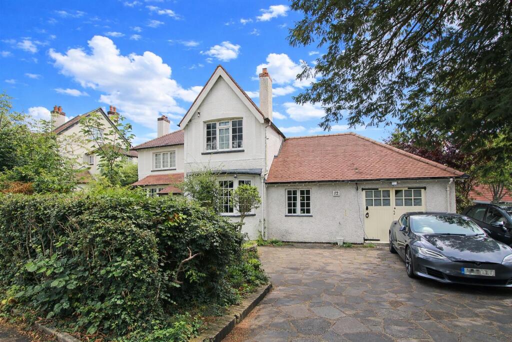 Main image of property: Woodcote Grove Road, Coulsdon
