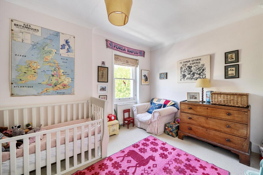 Apartment in London, Queen's Park - View 5