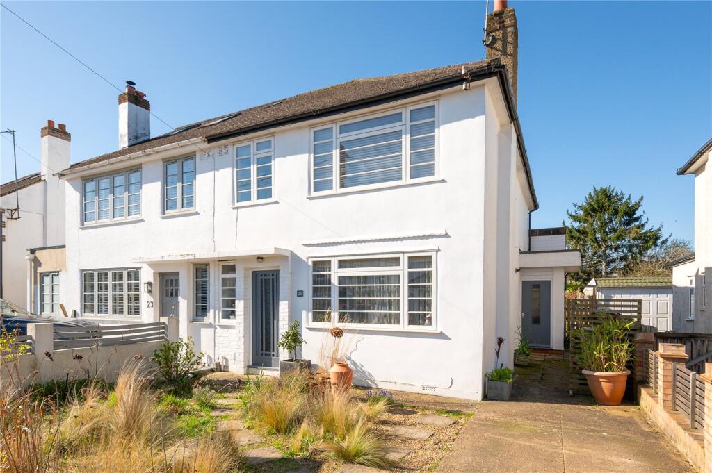 Main image of property: Oakwood Drive, St. Albans, Hertfordshire