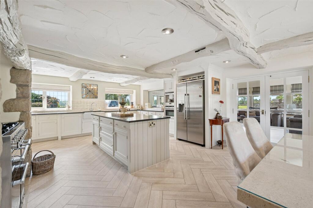 House in Preston - View 4