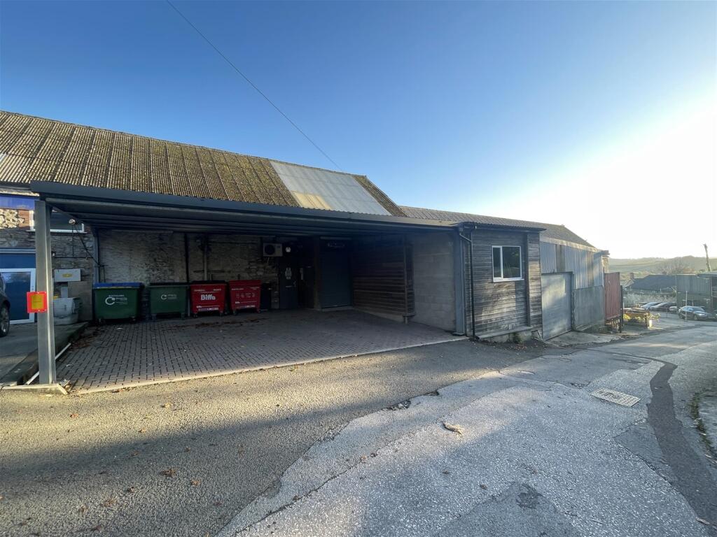 Main image of property: Office Accommodation with Parking To Let, Abbotskerswell, Devon