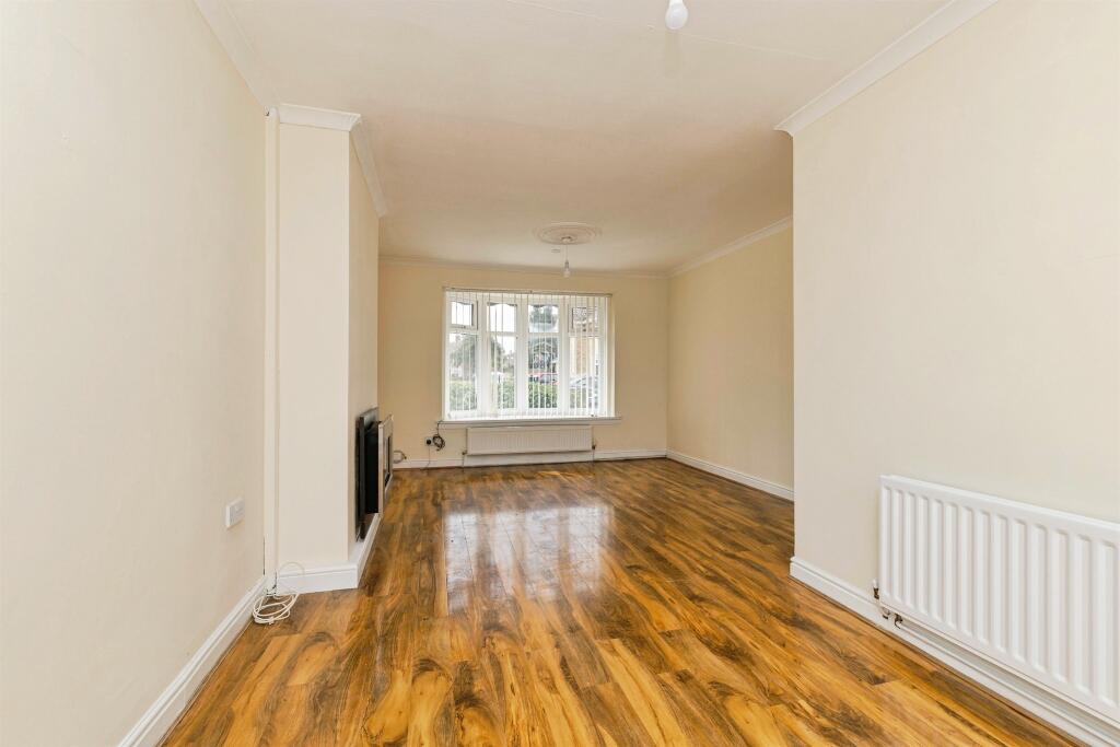 House in Hartlepool, Rift House - View 4