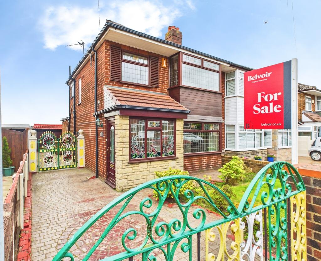 3-bed semi-detached on Easington Road, Nutgrove, St Helens, WA9, £195,000