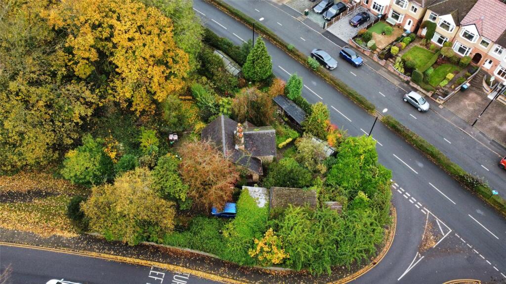 Main image of property: Allesley Old Road, Coventry, CV5