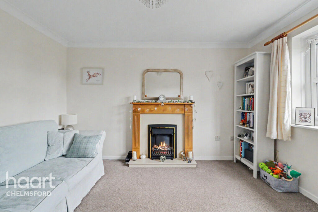 Apartment in Chelmsford - View 3