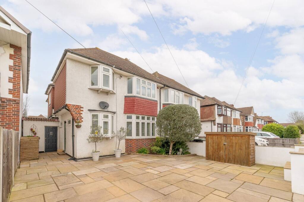 Main image of property: Van Dyck Avenue, New Malden, KT3