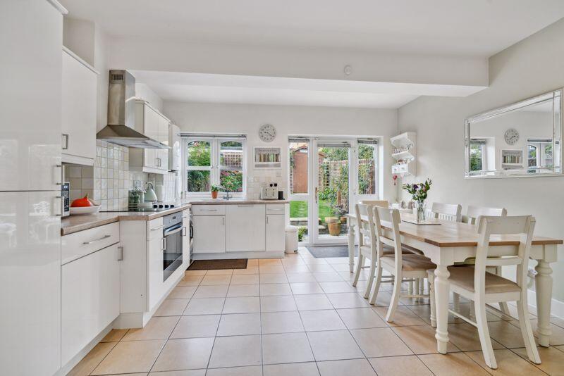 Main image of property: The Vale, Chalfont St Peter 