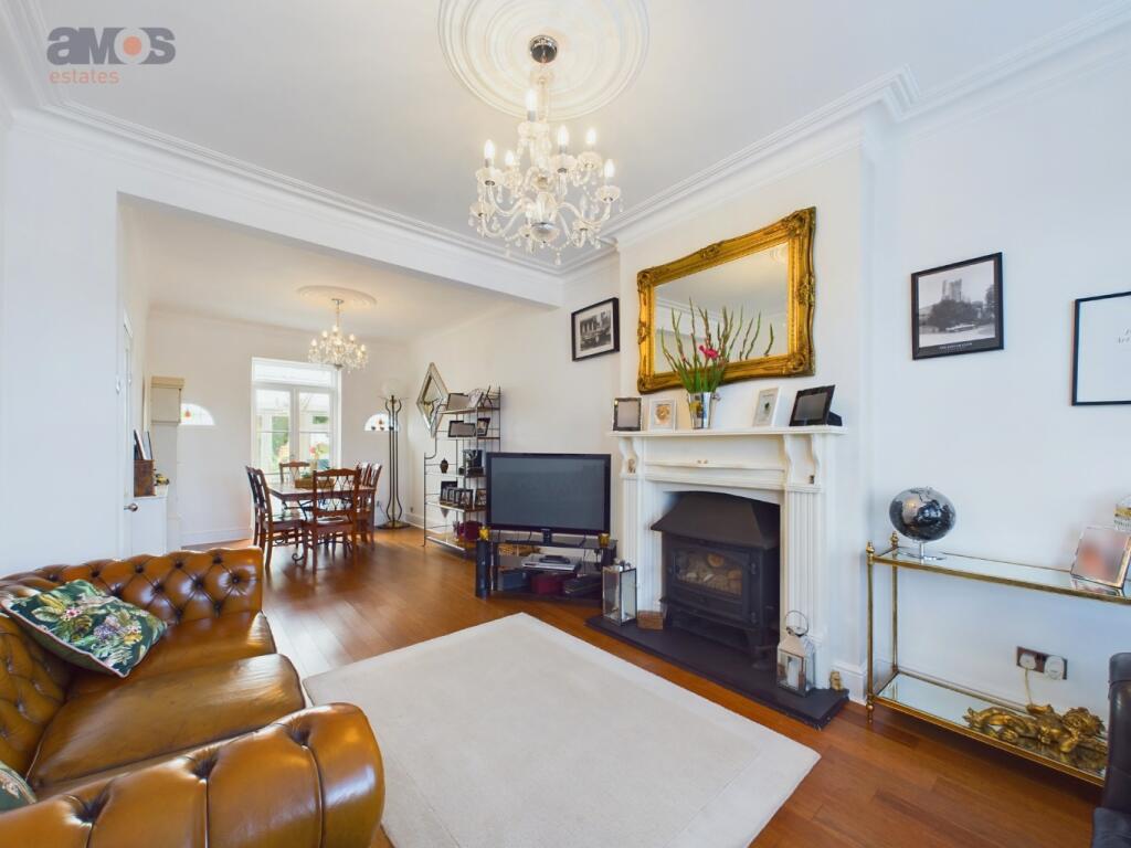 House in Southend-on-Sea - View 2