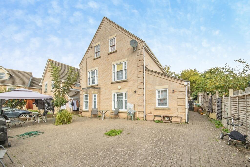 Main image of property: Cumberland Street, Ipswich