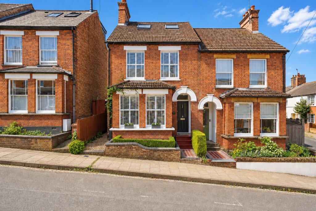 4-bed semi-detached on Folly Avenue, St. Albans, Hertfordshire, AL3, £900,000