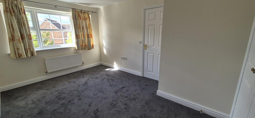 House in Peterborough - View 5