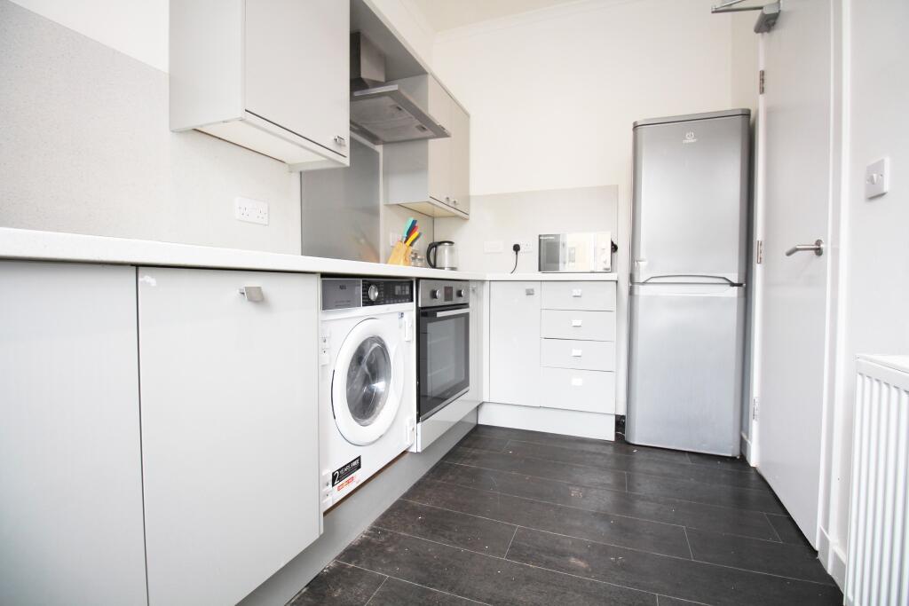Apartment in Glasgow - More