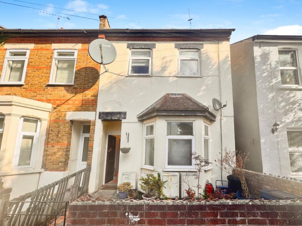 Main image of property: Albany Avenue, Westcliff-On-Sea