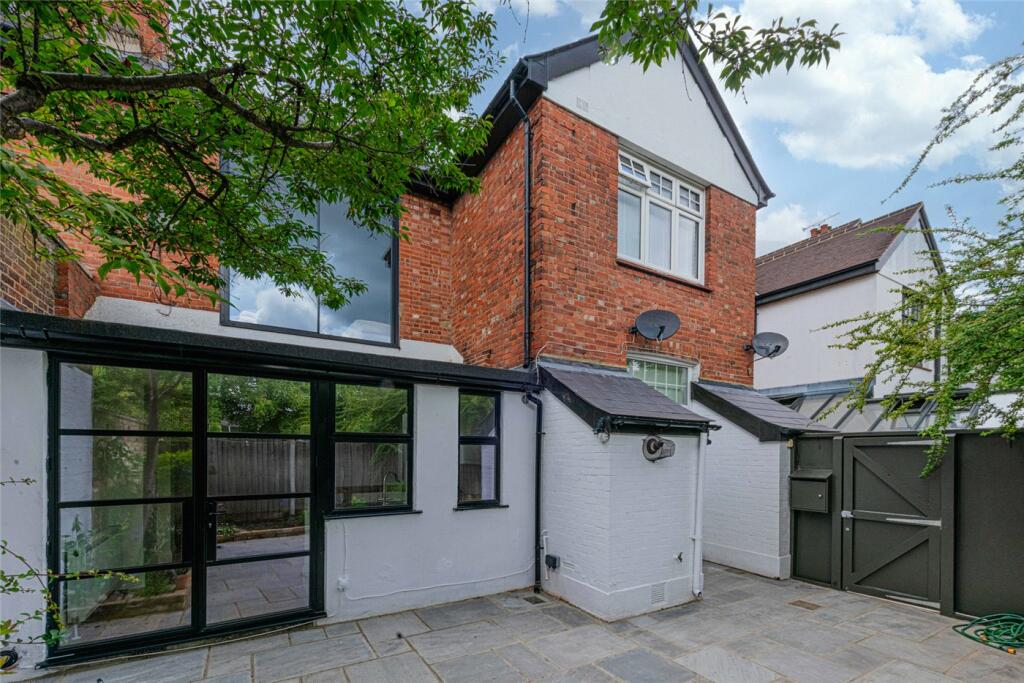 Property photo 11