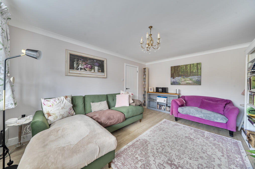 House in Martock, Stapleton - More