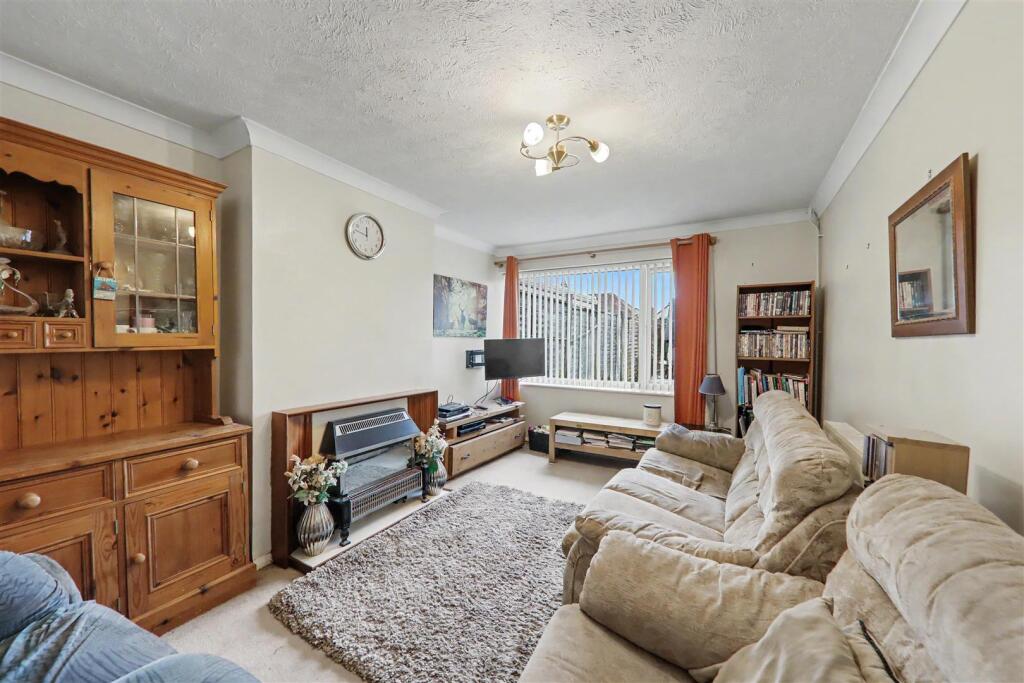 House in Brighton - View 2