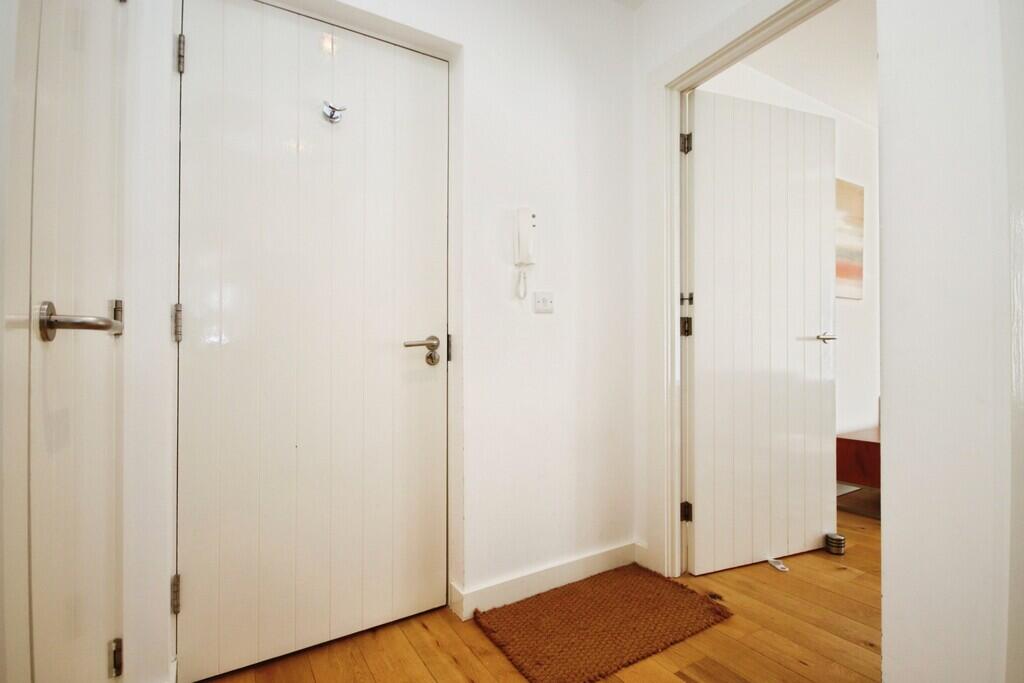 Apartment in Lincoln, Lincolnshire - More